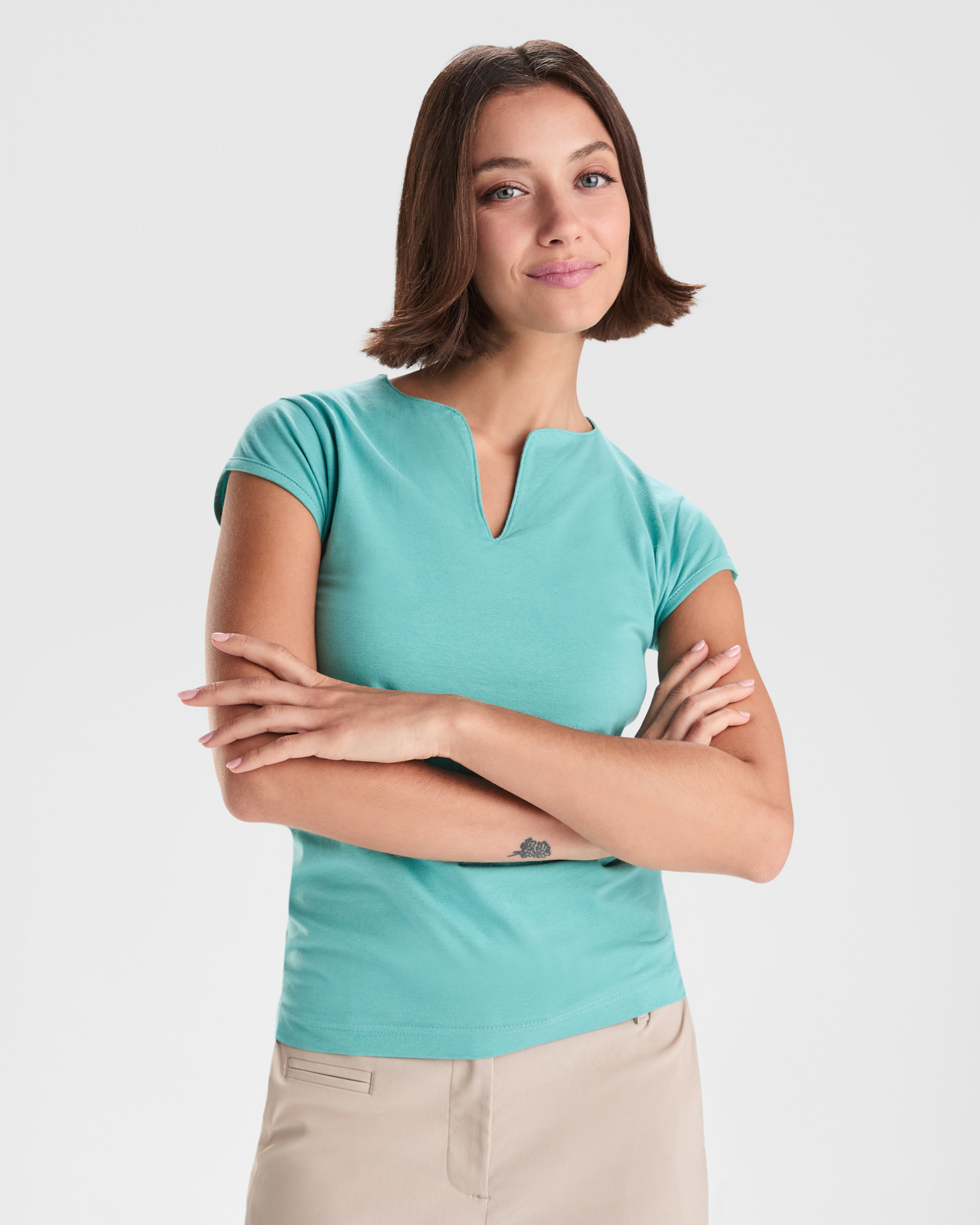 Camiseta entallada Belice Roly de pico Belice Roly